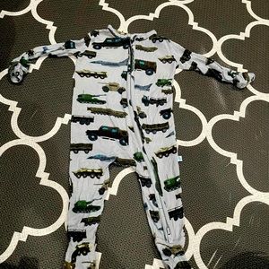 Posh peanut trucks print zippered pajama size: 0-3 months